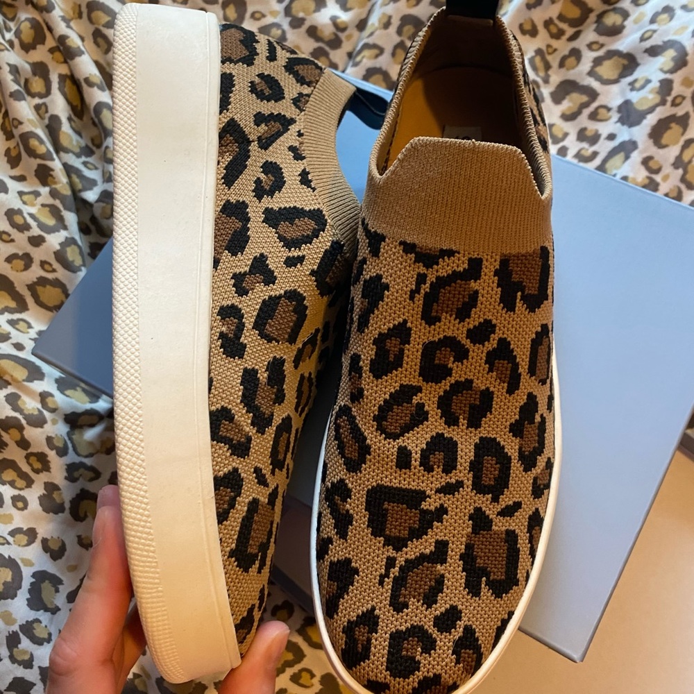 Leopard print Steve Madden - size 8 never worn